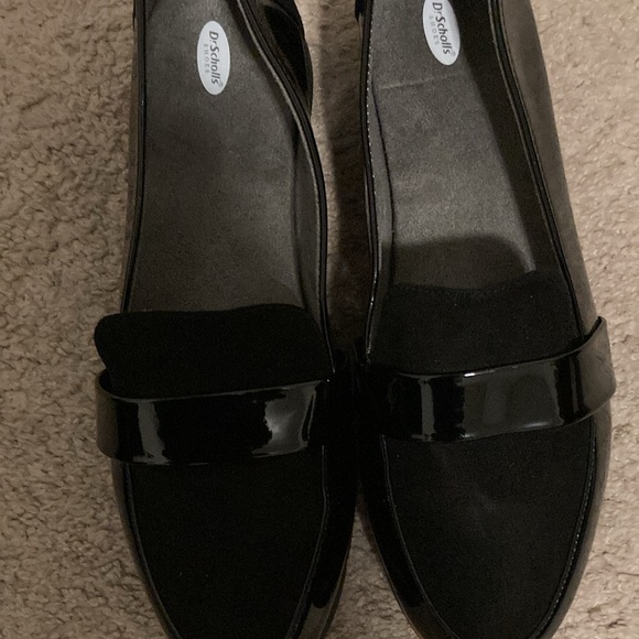 Dr. Sholl’s Black Patent Shoes  size 11M - Picture 2 of 4